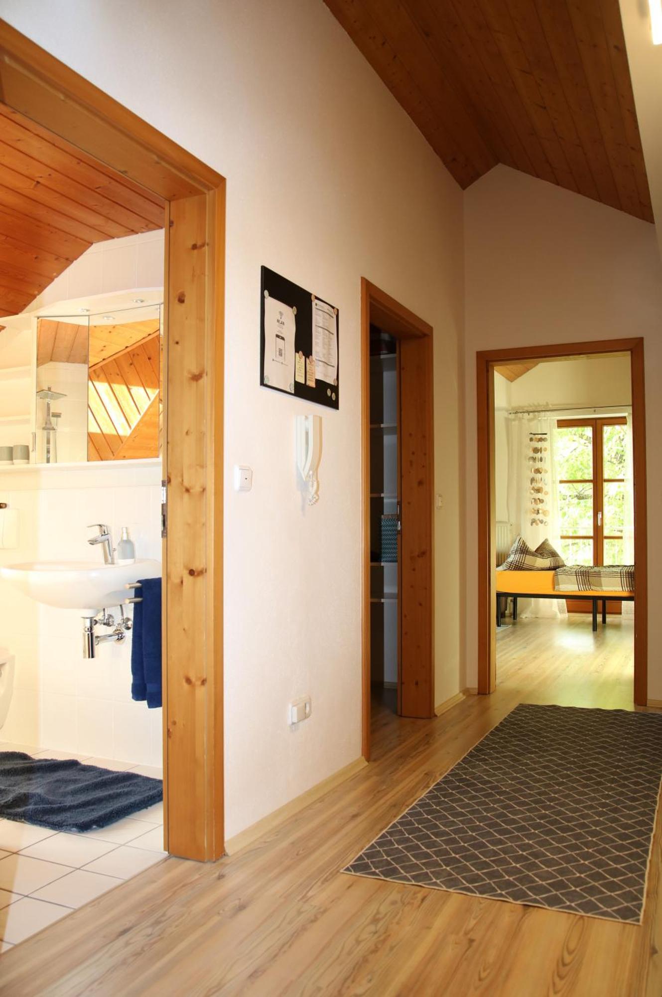Ferienwohnung - Dachgeschoss Schmuckstueck Wolnzach Exterior photo